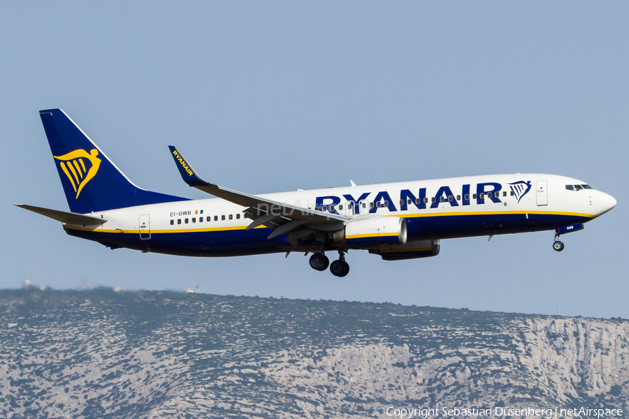Ryanair Boeing 737-8AS (EI-DWB) | Photo 257252
