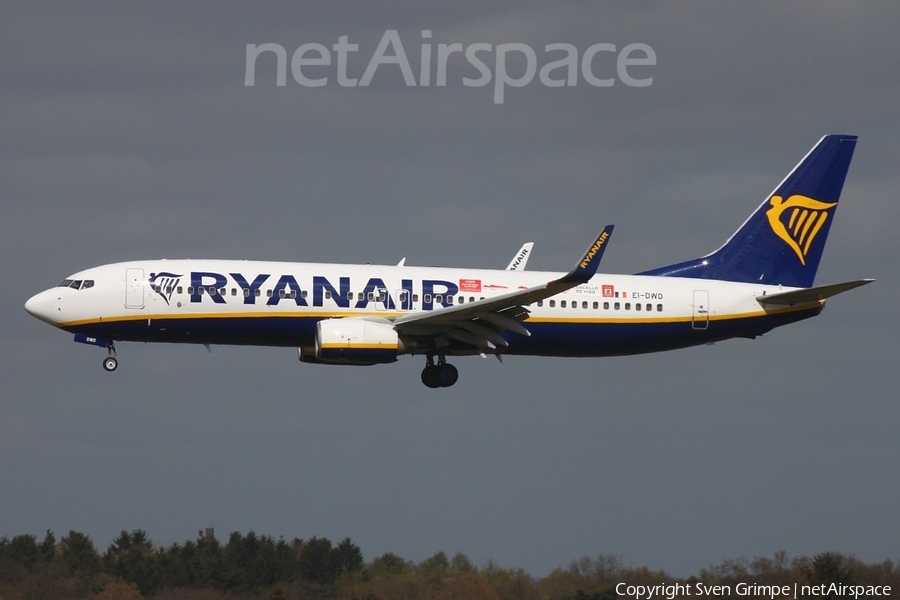 Ryanair Boeing 737-8AS (EI-DWD) | Photo 106123