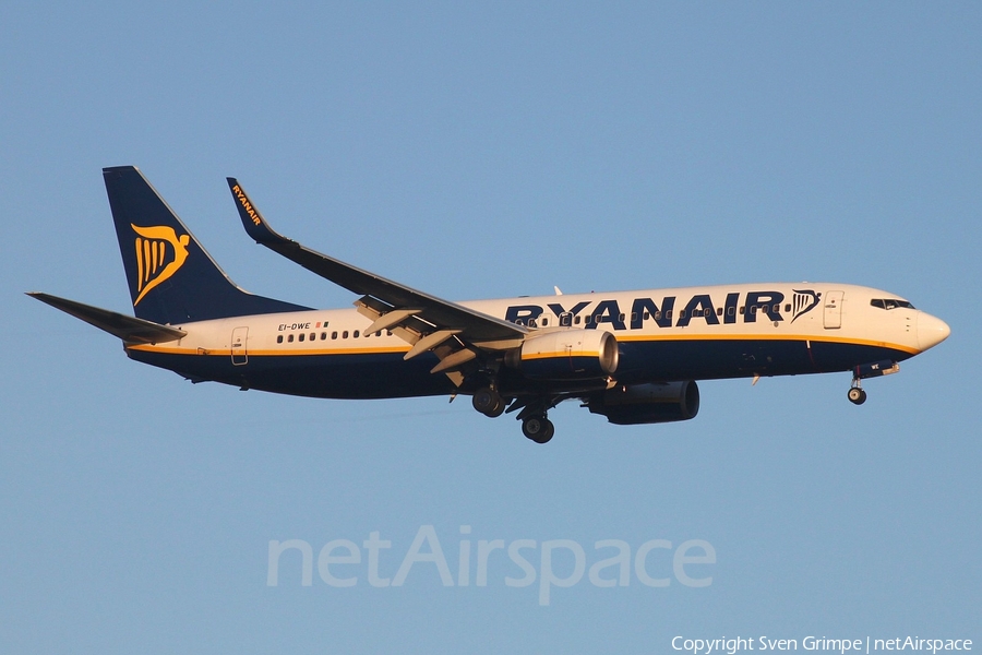 Ryanair Boeing 737-8AS (EI-DWE) | Photo 74565