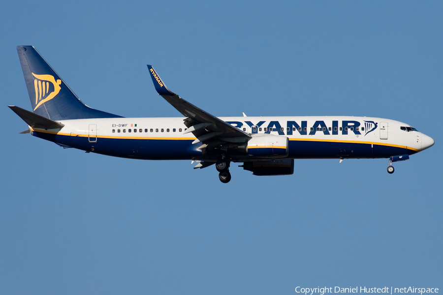 Ryanair Boeing 737-8AS (EI-DWF) | Photo 632601