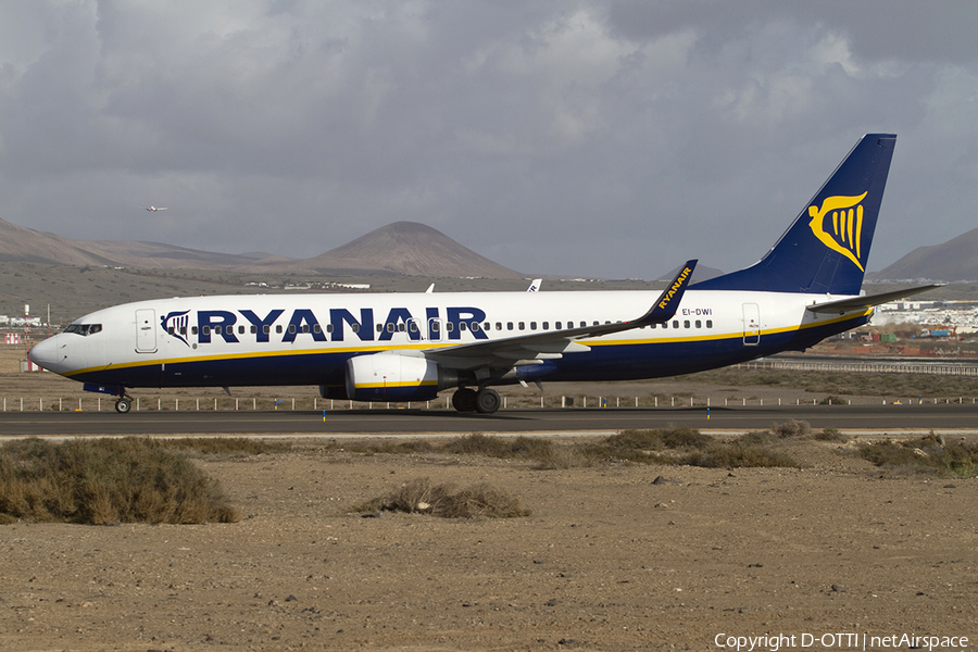 Ryanair Boeing 737-8AS (EI-DWI) | Photo 329350