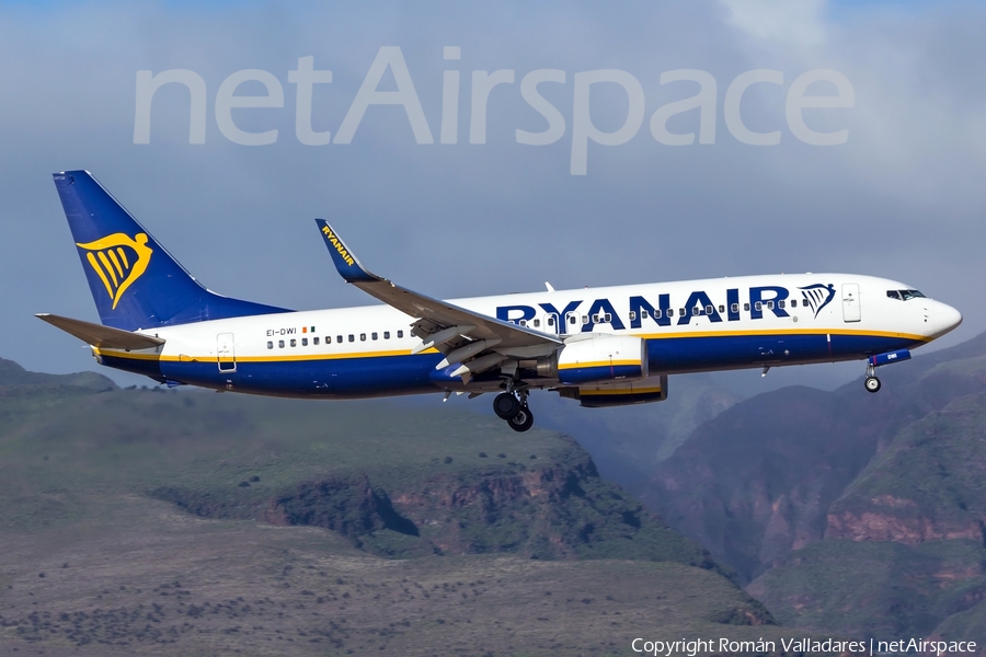 Ryanair Boeing 737-8AS (EI-DWI) | Photo 337136