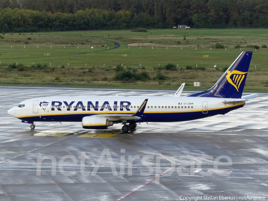 Ryanair Boeing 737-8AS (EI-DWM) | Photo 595726