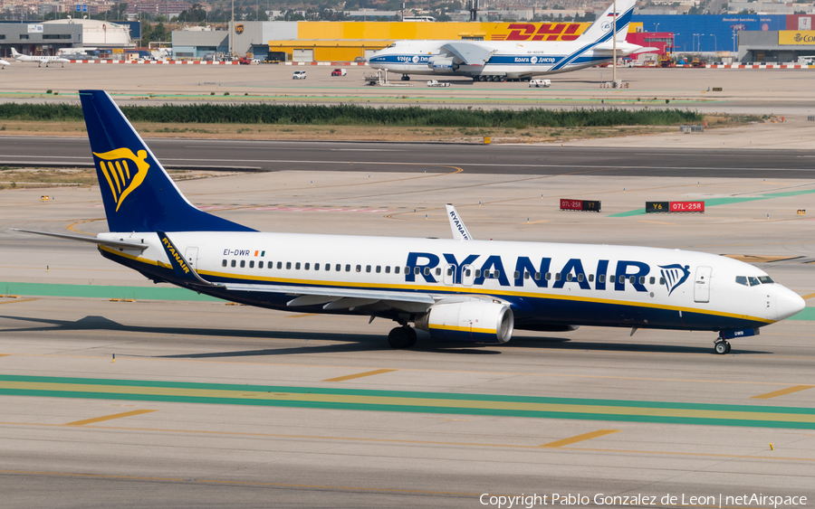 Ryanair Boeing 737-8AS (EI-DWR) | Photo 335703