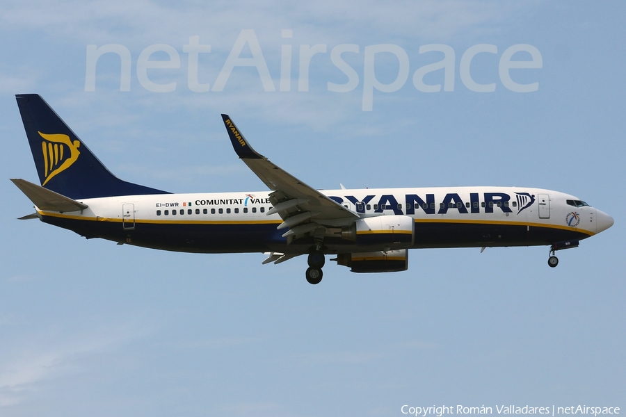 Ryanair Boeing 737-8AS (EI-DWR) | Photo 337141