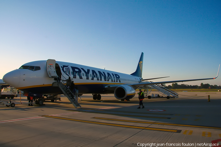 Ryanair Boeing 737-8AS (EI-DWS) | Photo 135779