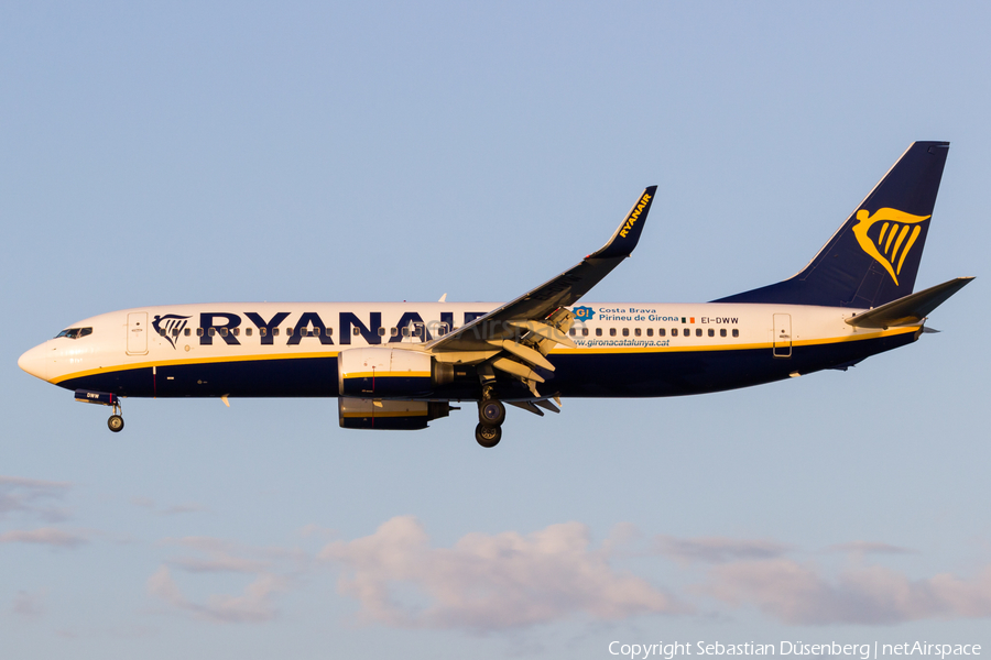 Ryanair Boeing 737-8AS (EI-DWW) | Photo 256456