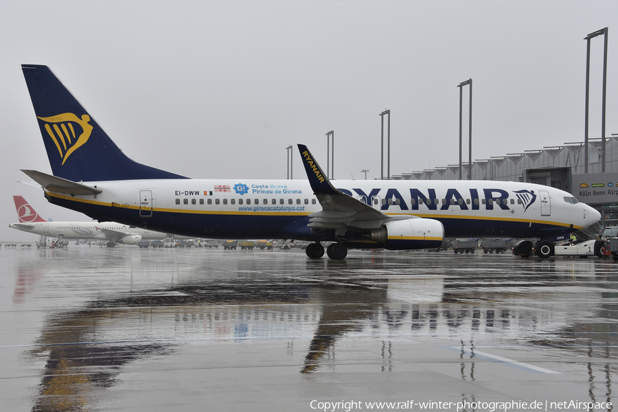 Ryanair Boeing 737-8AS (EI-DWW) | Photo 641903