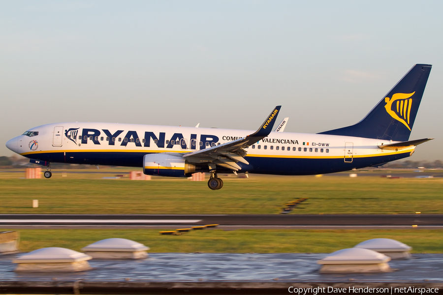 Ryanair Boeing 737-8AS (EI-DWW) | Photo 45