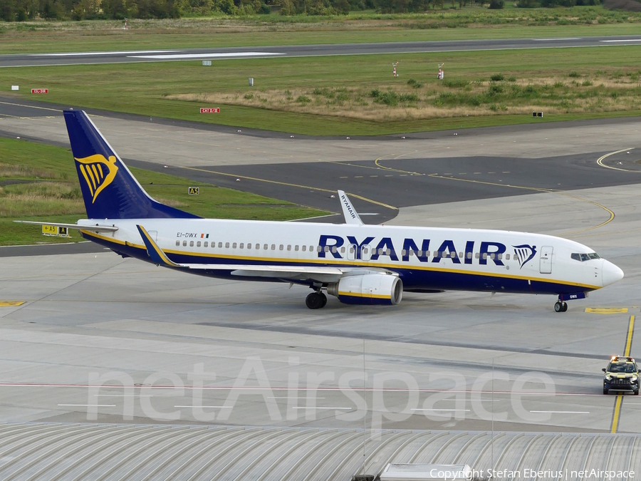 Ryanair Boeing 737-8AS (EI-DWX) | Photo 643425
