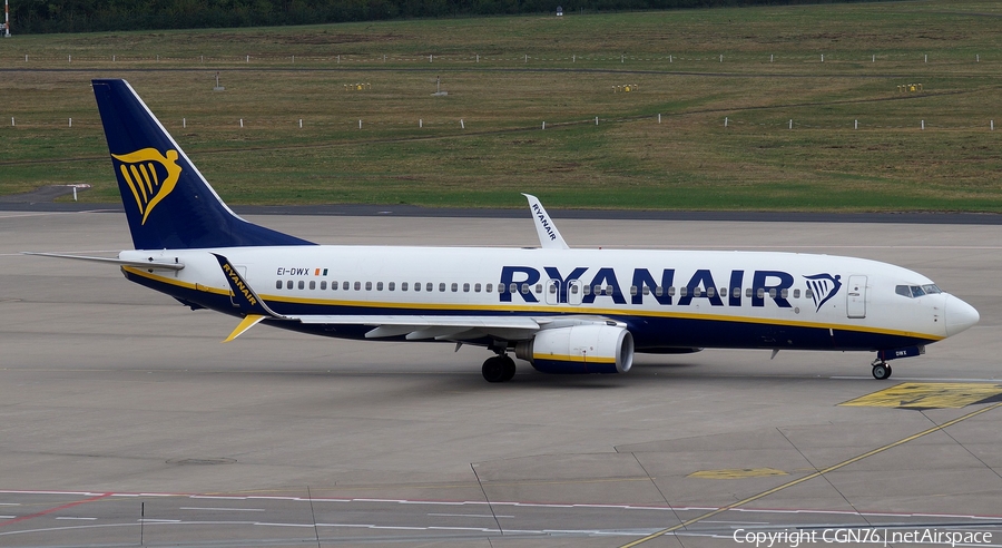 Ryanair Boeing 737-8AS (EI-DWX) | Photo 676145