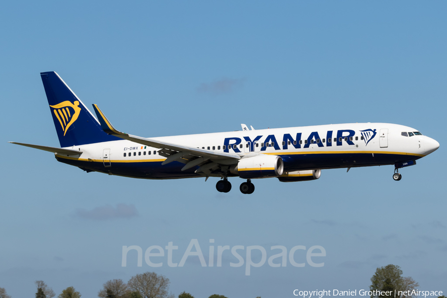 Ryanair Boeing 737-8AS (EI-DWX) | Photo 165316