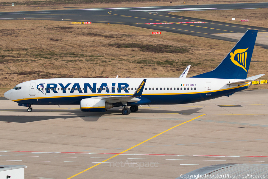 Ryanair Boeing 737-8AS (EI-DWY) | Photo 69603