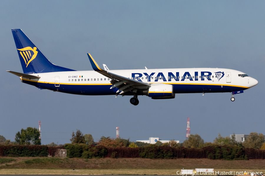 Ryanair Boeing 737-8AS (EI-DWZ) | Photo 482302