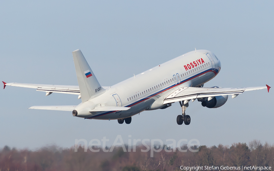 Rossiya - Russian Airlines Airbus A320-212 (EI-DXY) | Photo 6307