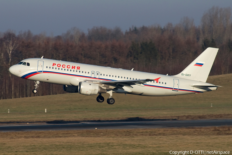 Rossiya - Russian Airlines Airbus A320-212 (EI-DXY) | Photo 271486