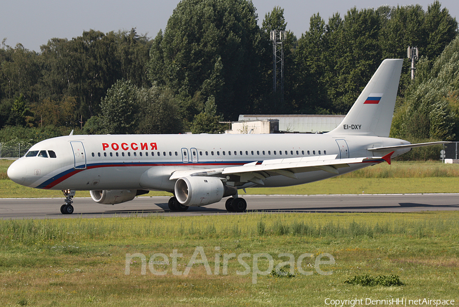 Rossiya - Russian Airlines Airbus A320-212 (EI-DXY) | Photo 401479