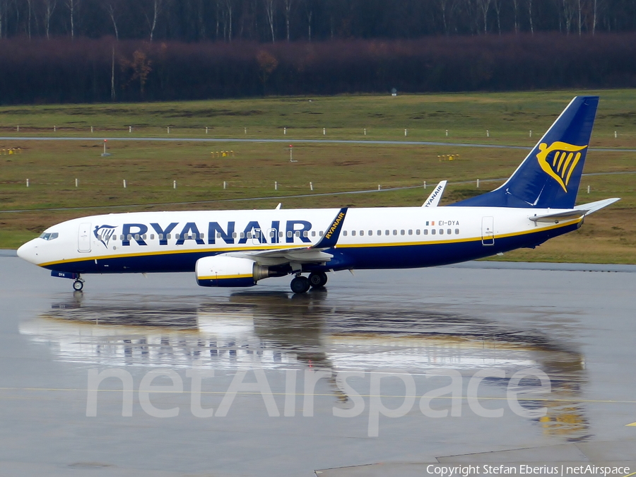 Ryanair Boeing 737-8AS (EI-DYA) | Photo 421971