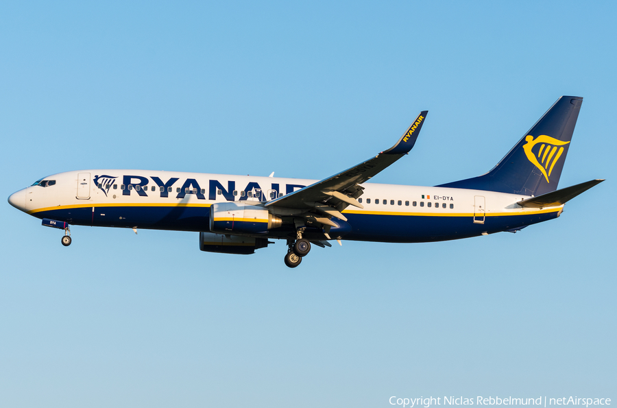 Ryanair Boeing 737-8AS (EI-DYA) | Photo 313936