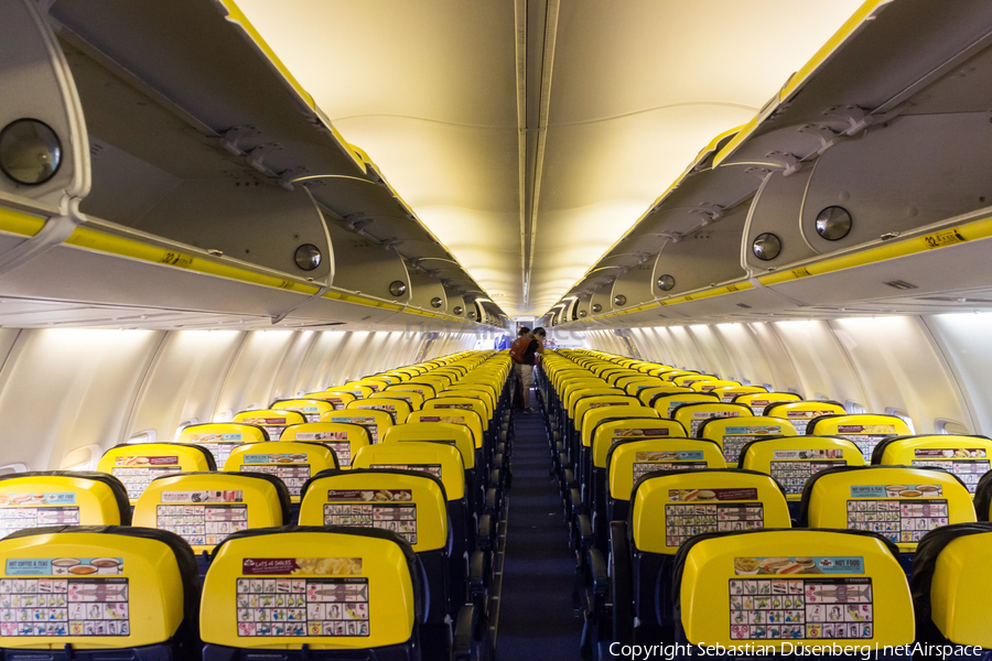 Ryanair Boeing 737-8AS (EI-DYA) | Photo 184870