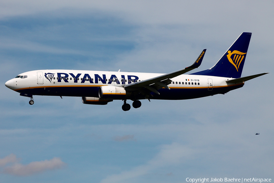 Ryanair Boeing 737-8AS (EI-DYB) | Photo 183120