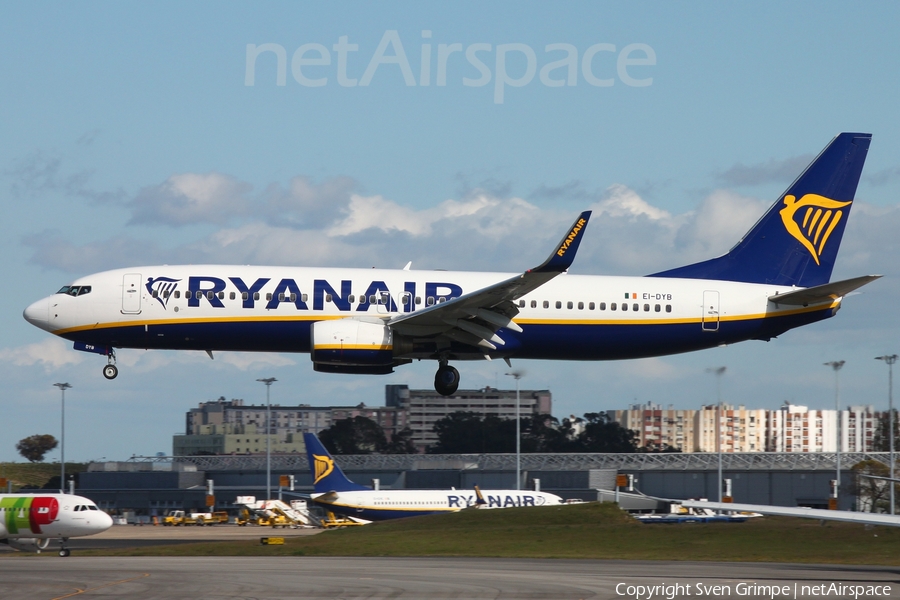 Ryanair Boeing 737-8AS (EI-DYB) | Photo 441140