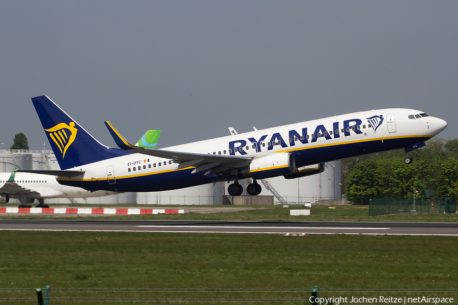 Ryanair Boeing 737-8AS (EI-DYC) | Photo 165294