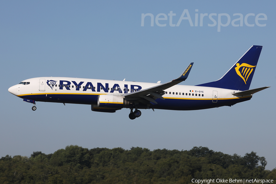 Ryanair Boeing 737-8AS (EI-DYE) | Photo 522206