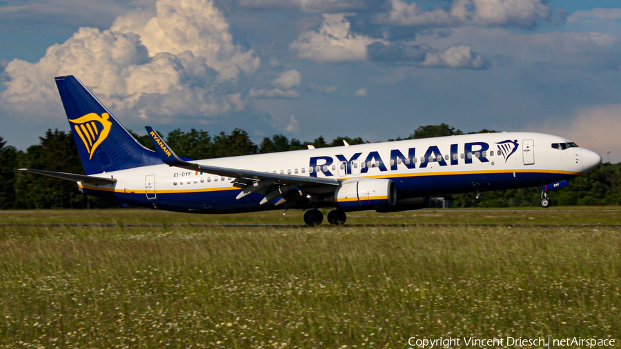 Ryanair Boeing 737-8AS (EI-DYF) | Photo 511311