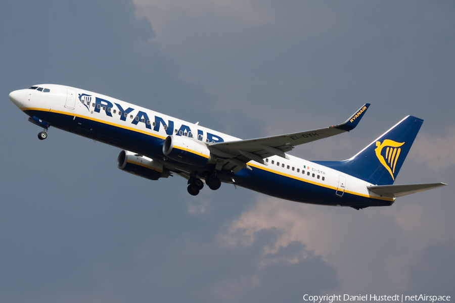 Ryanair Boeing 737-8AS (EI-DYH) | Photo 559374