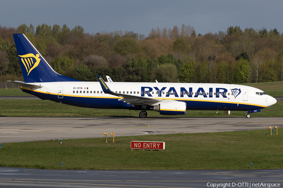 Ryanair Boeing 737-8AS (EI-DYR) | Photo 157169