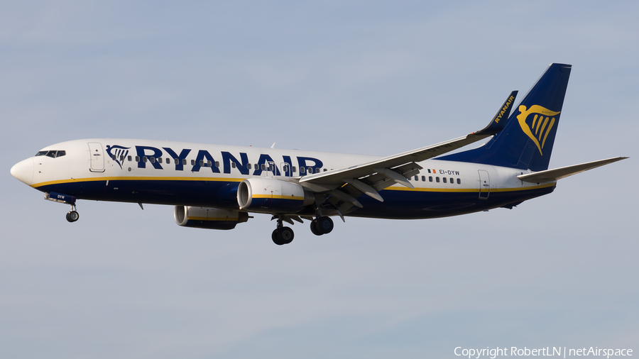Ryanair Boeing 737-8AS (EI-DYW) | Photo 608677