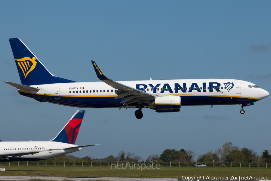 Ryanair Boeing 737-8AS (EI-DYX) | Photo 162366