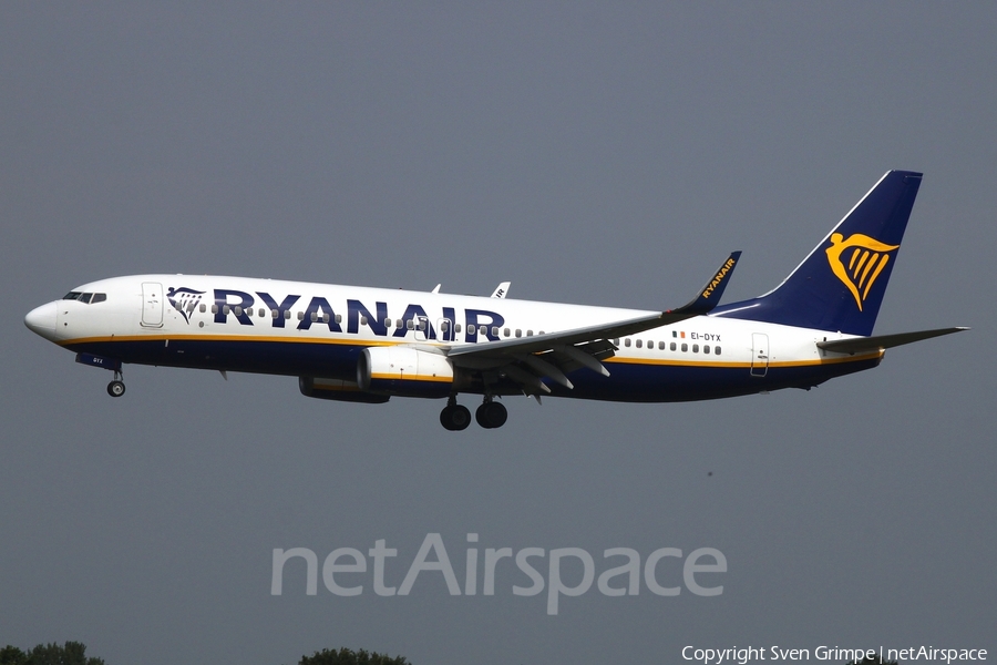 Ryanair Boeing 737-8AS (EI-DYX) | Photo 459565