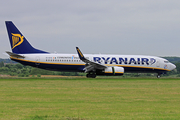 Ryanair Boeing 737-8AS (EI-DYX) at  London - Luton, United Kingdom