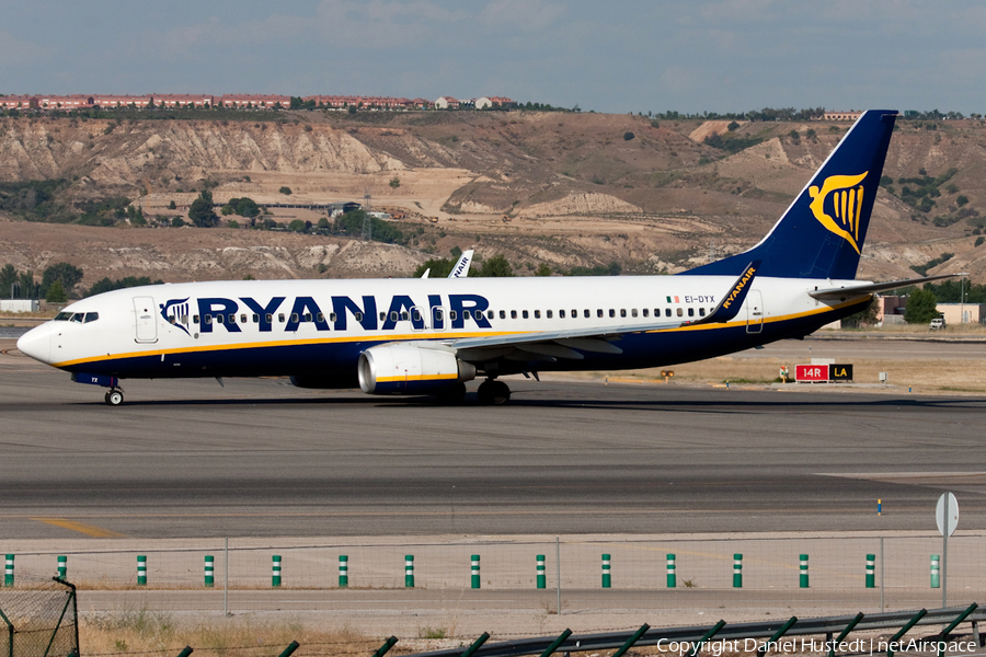 Ryanair Boeing 737-8AS (EI-DYX) | Photo 632602