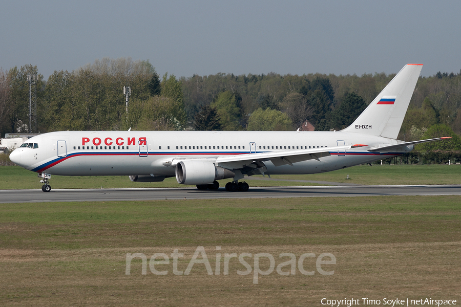 Rossiya - Russian Airlines Boeing 767-3Q8(ER) (EI-DZH) | Photo 46973