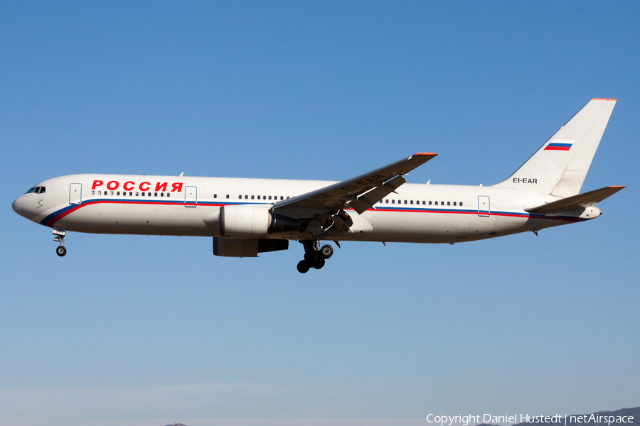 Rossiya - Russian Airlines Boeing 767-3Q8(ER) (EI-EAR) | Photo 539326
