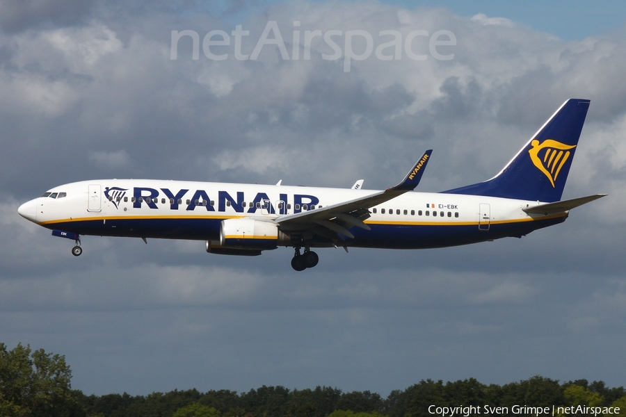 Ryanair Boeing 737-8AS (EI-EBK) | Photo 529757