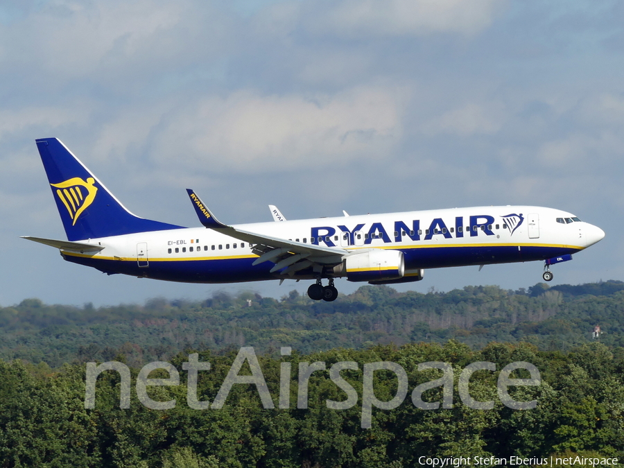 Ryanair Boeing 737-8AS (EI-EBL) | Photo 529944