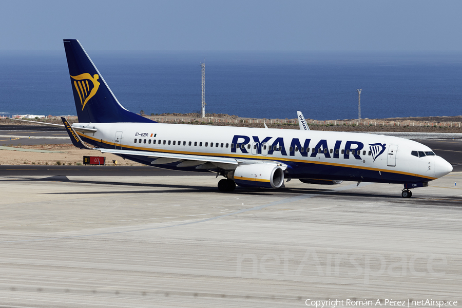Ryanair Boeing 737-8AS (EI-EBR) | Photo 498171