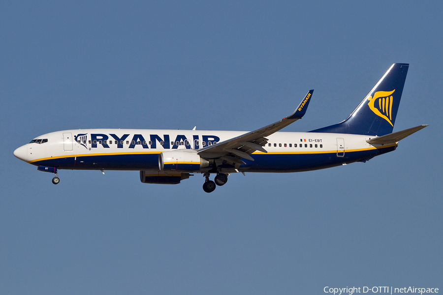 Ryanair Boeing 737-8AS (EI-EBT) | Photo 371287