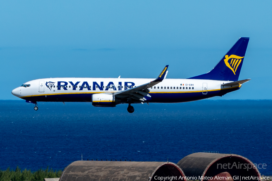 Ryanair Boeing 737-8AS (EI-EBV) | Photo 629310