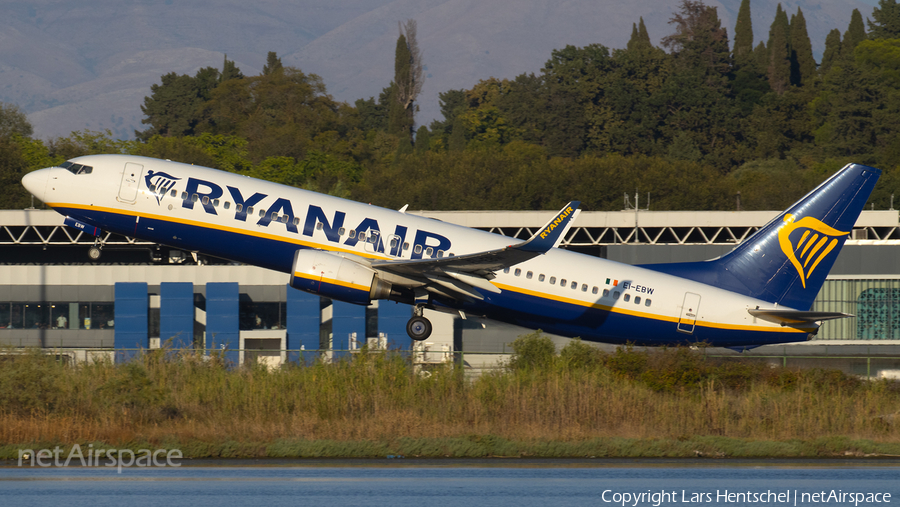 Ryanair Boeing 737-8AS (EI-EBW) | Photo 528375