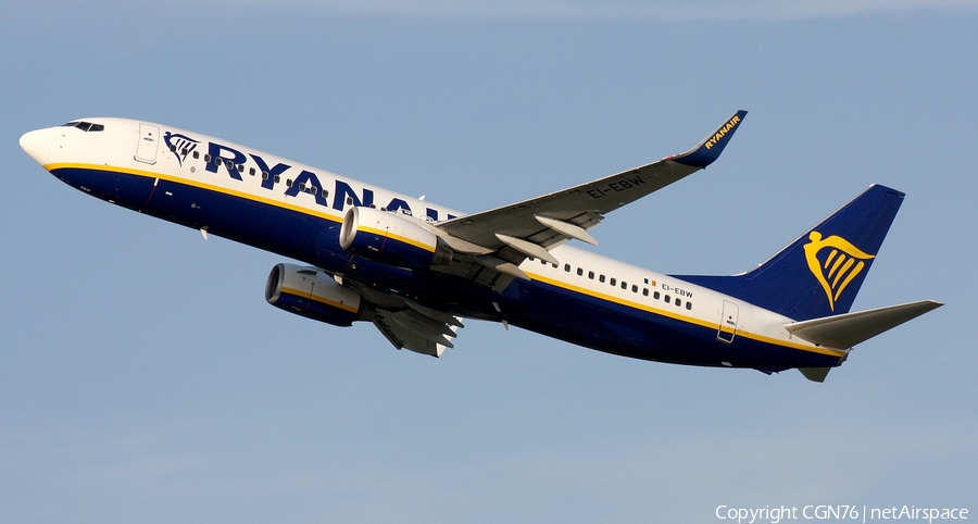 Ryanair Boeing 737-8AS (EI-EBW) | Photo 452370