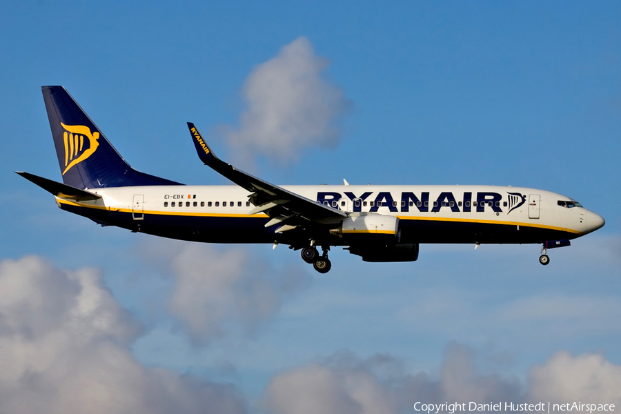 Ryanair Boeing 737-8AS (EI-EBX) | Photo 549394