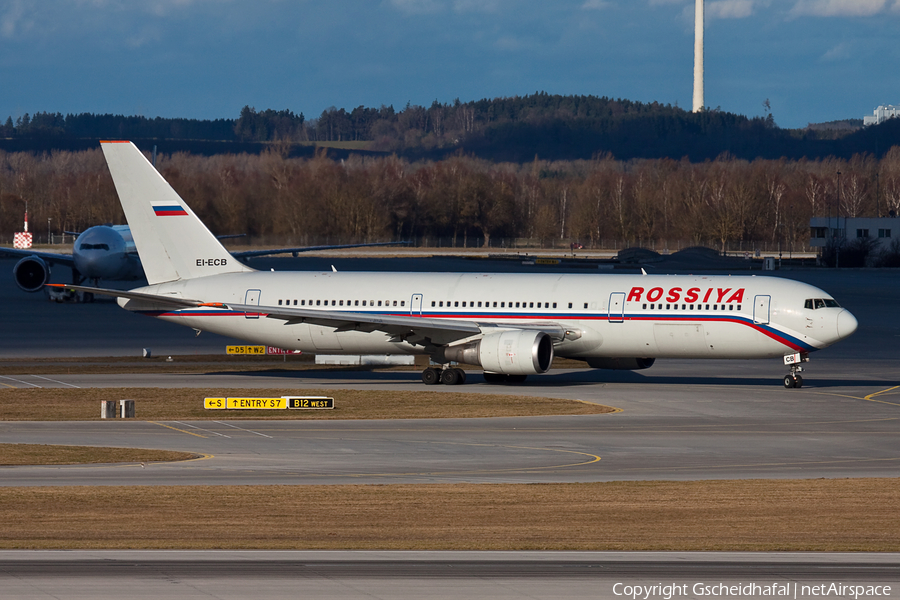 Rossiya - Russian Airlines Boeing 767-3Q8(ER) (EI-ECB) | Photo 67546