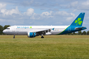 Aer Lingus Airbus A320-214 (EI-EDS) at  Dublin, Ireland