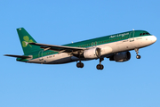 Aer Lingus Airbus A320-214 (EI-EDS) at  Gran Canaria, Spain