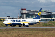 Ryanair Boeing 737-8AS (EI-EFB) at  Porto, Portugal